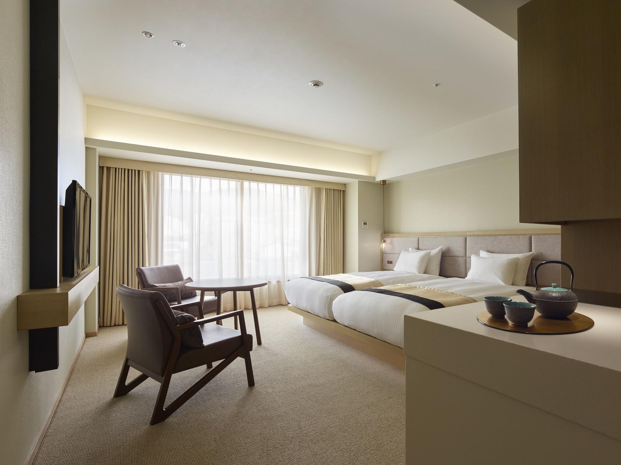 โรงแรมเดอะ เซเลสไทน์ เกียวโต กีอง ภายนอก รูปภาพ A room at the hotel