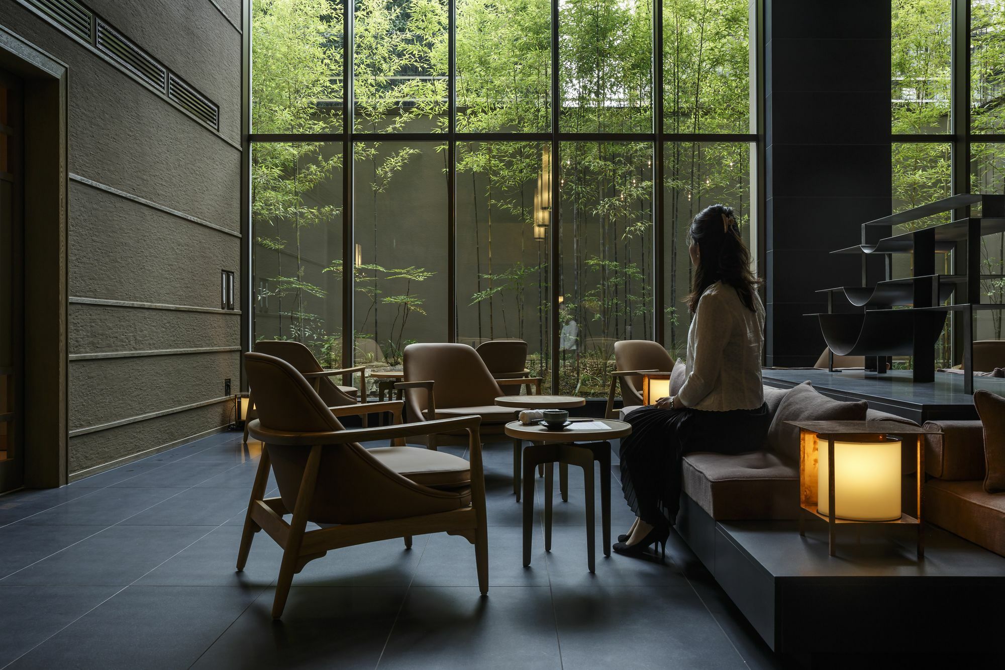 โรงแรมเดอะ เซเลสไทน์ เกียวโต กีอง ภายนอก รูปภาพ The lounge at the hotel
